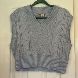 Knit sweater vest